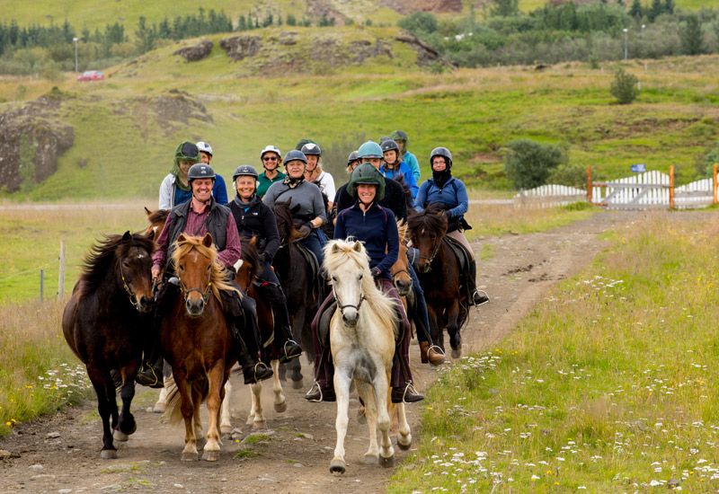 Cabalgata tour termal Islandia