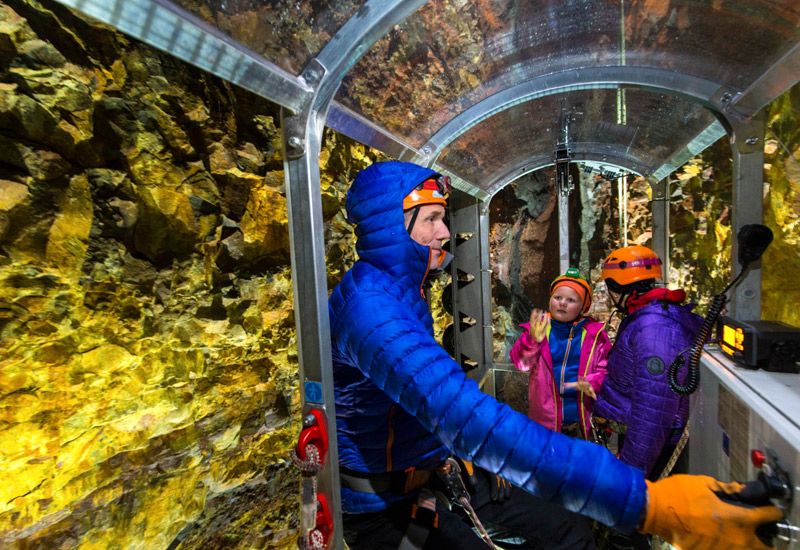 Dentro del volcán Islandia
